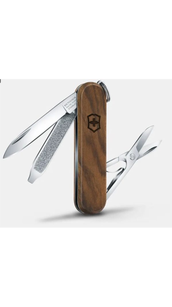 چاقوی کلاسیک چوبی ویکتورینوکس Classic SD Wood